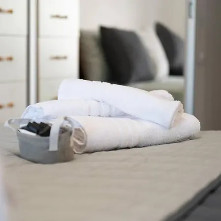 The Heart Of - Free Parking Apartment